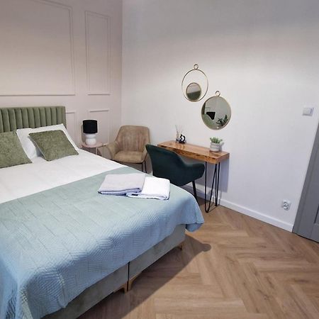 Brama Lwowska Apartamenty - Wiecej Na Www,Bramalwowska,Pl Zamość Eksteriør billede