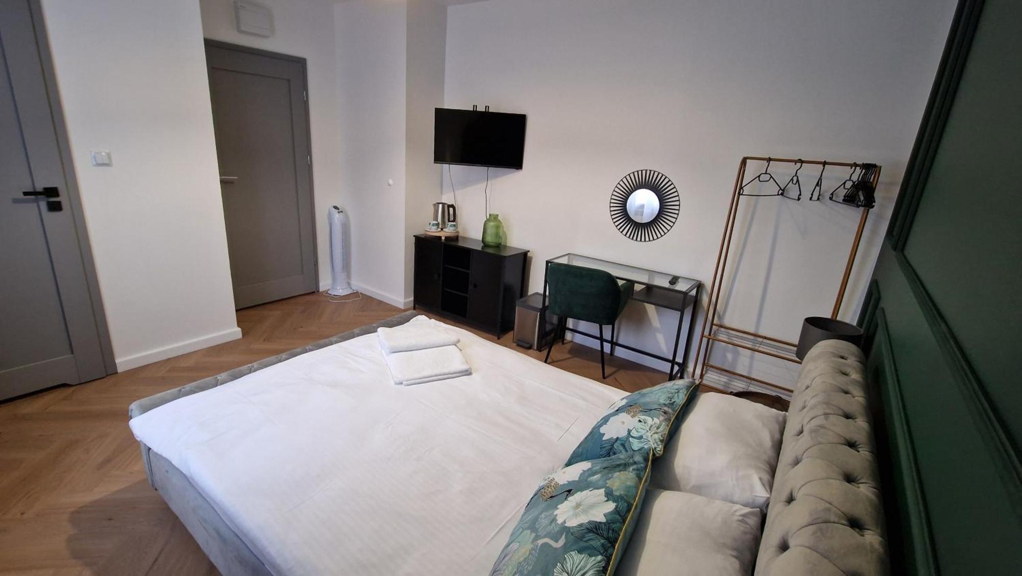 Brama Lwowska Apartamenty - Wiecej Na Www,Bramalwowska,Pl Zamość Eksteriør billede